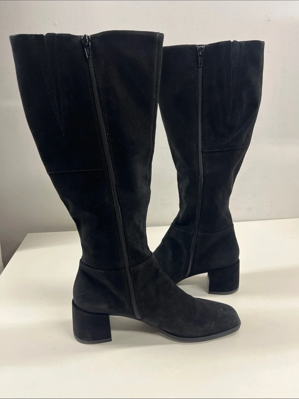New Vagabond Shoemakers Stina Suede Boot in Black Size 41